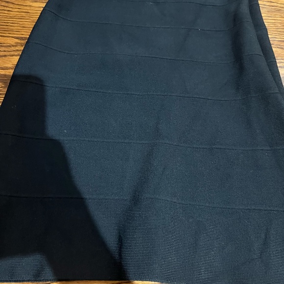 Bodycon dress - Picture 3 of 4